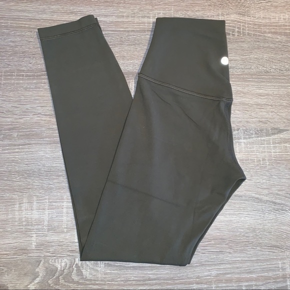 lululemon athletica Pants - Lululemon sz 4 Align 7/8 Dark Olive!